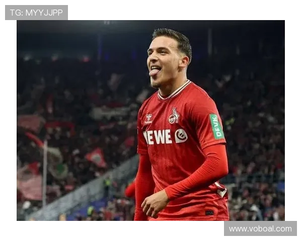 德甲新星年轻前锋表现突出,备受关注的转会市场热潮正在形成 德甲新星年轻前锋表现突出,备受关注的转会市场热潮正在形成