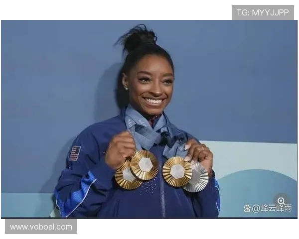 西蒙·拜尔斯家的冰箱里塞满蛋白粉，连冰淇淋都得算卡路里