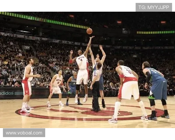 NBA比赛中加时赛球权规则如何决定？一图看懂跳球与发球流程。